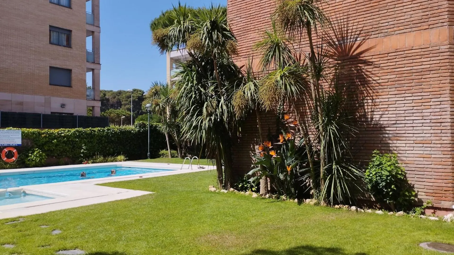 Vibrant Apartment Near Lloret Beach Lloret de Mar 0*,  Španělsko